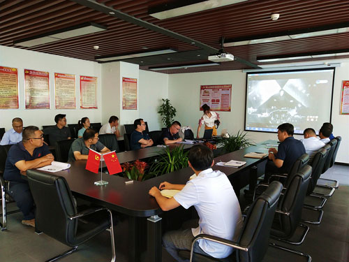 路鹏达人坚持以学习为本