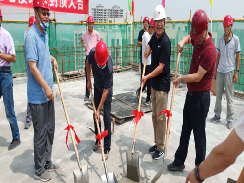 匠心倾注·荣耀封顶|金河水务4#公租房等13项工程6#、7#公租房项目封顶