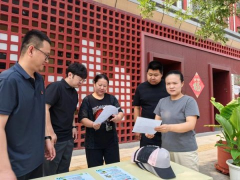 夏季防暑防溺水 党员先行护平安